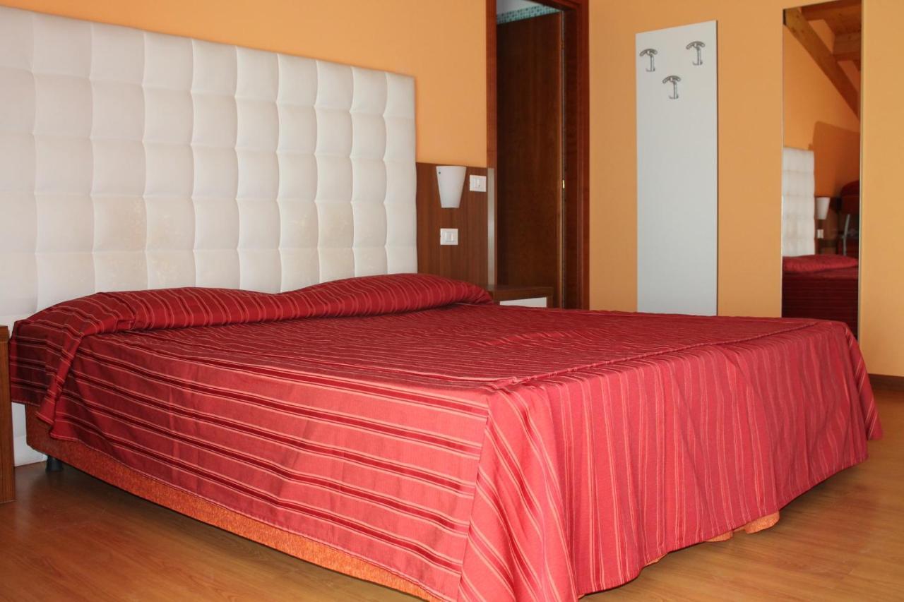 Hotel Vienna 卡奥莱 外观 照片