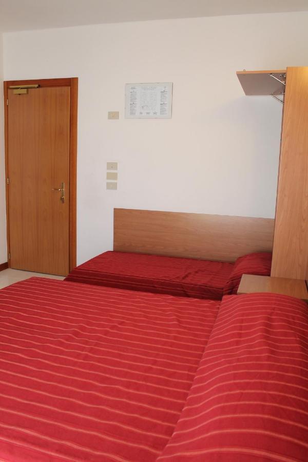 Hotel Vienna 卡奥莱 外观 照片