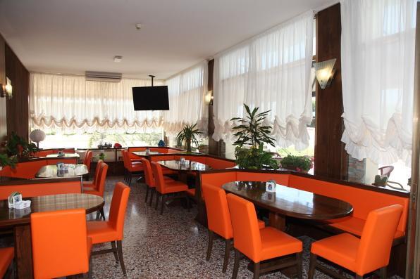 Hotel Vienna 卡奥莱 外观 照片